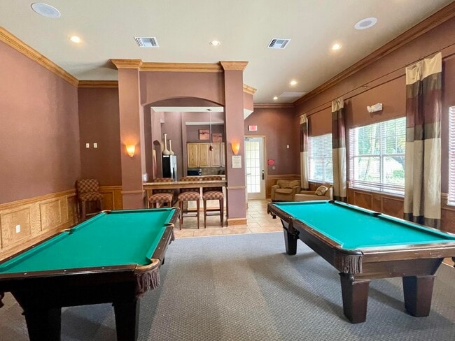 Building Photo - 6533 Emerald Dunes Dr