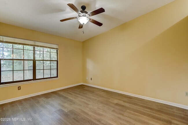Building Photo - 3476 Raymur Villa Dr