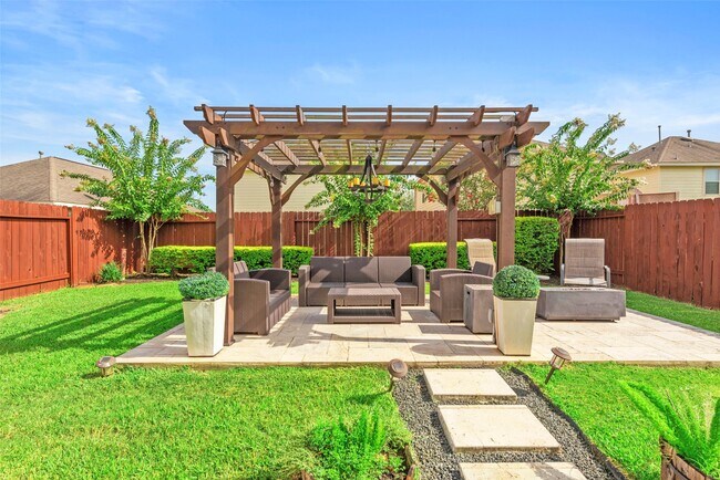 Building Photo - 3418 Bainbridge Hill Ln