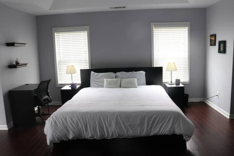 Building Photo - 4940 Racquet Ct