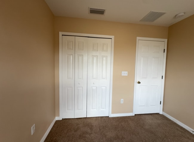 Building Photo - 2516 Oleander Lakes Dr