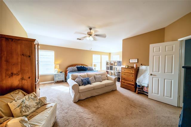 Building Photo - 401 Tallowtree Dr