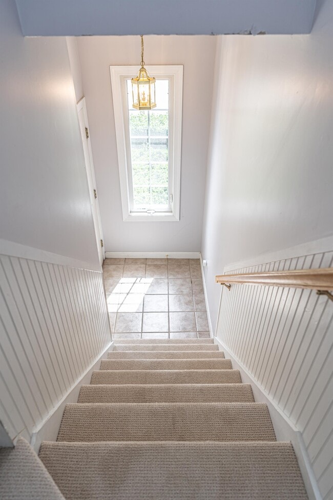 Building Photo - 1733 Woodbrooke Dr