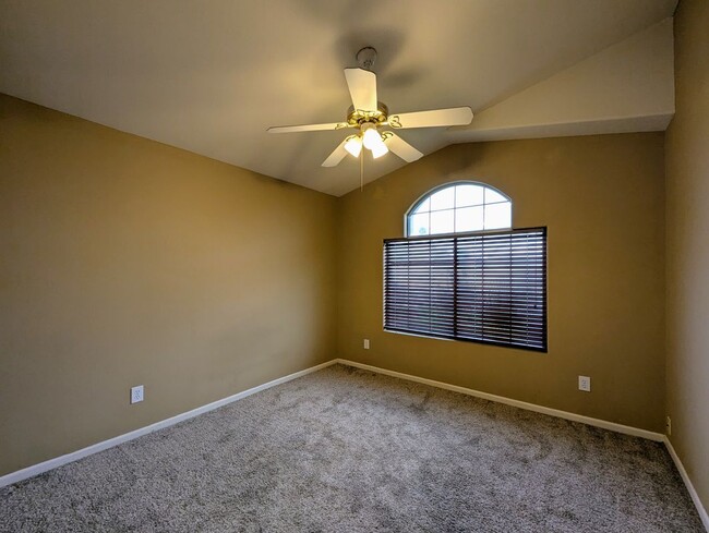 Building Photo - 12417 W Encanto Blvd