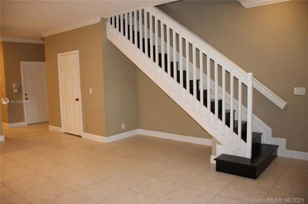 Building Photo - 4146 Forest Dr
