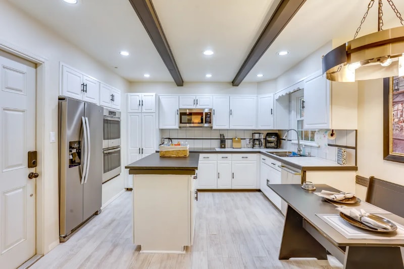 Building Photo - 4922 Westbranch Hwy