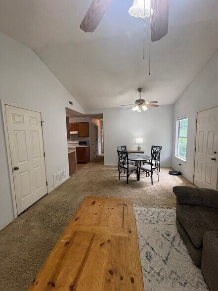 Building Photo - 2041 Wood Tree Ct