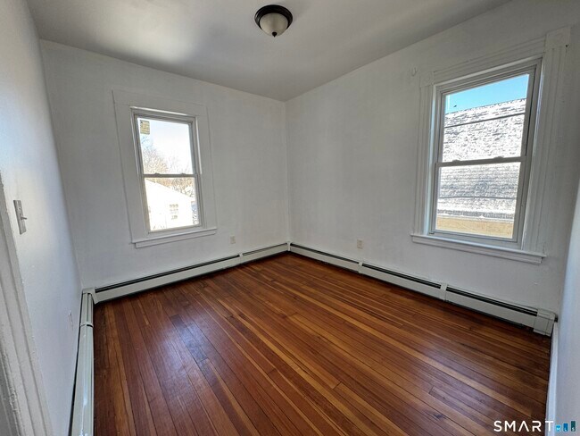 Building Photo - 46-48-48 Pliny St