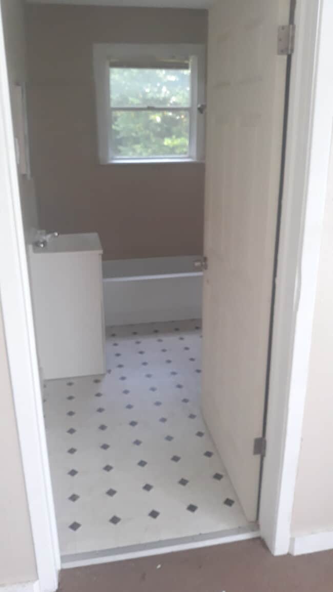 Building Photo - 223 Hood St