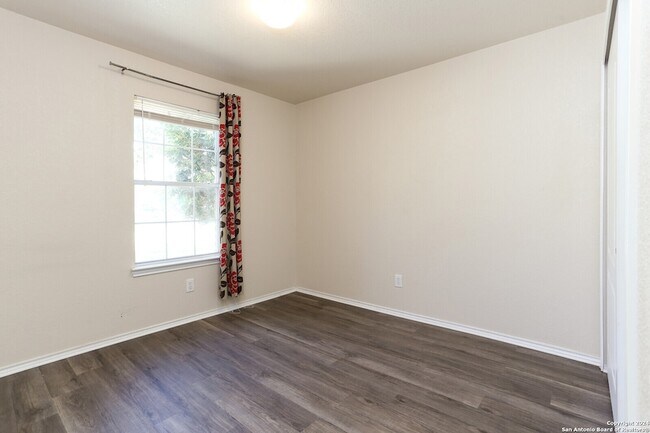 Building Photo - 11335 Branding Depot