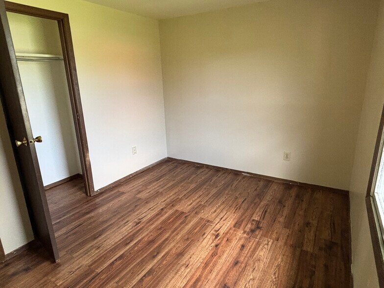 Building Photo - 5 Shawnee Acres Cir