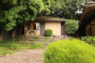 One side of the house facing swimming pool. - 2105 Via Venado St