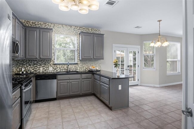 Building Photo - 4033 Canyon Glen Cir