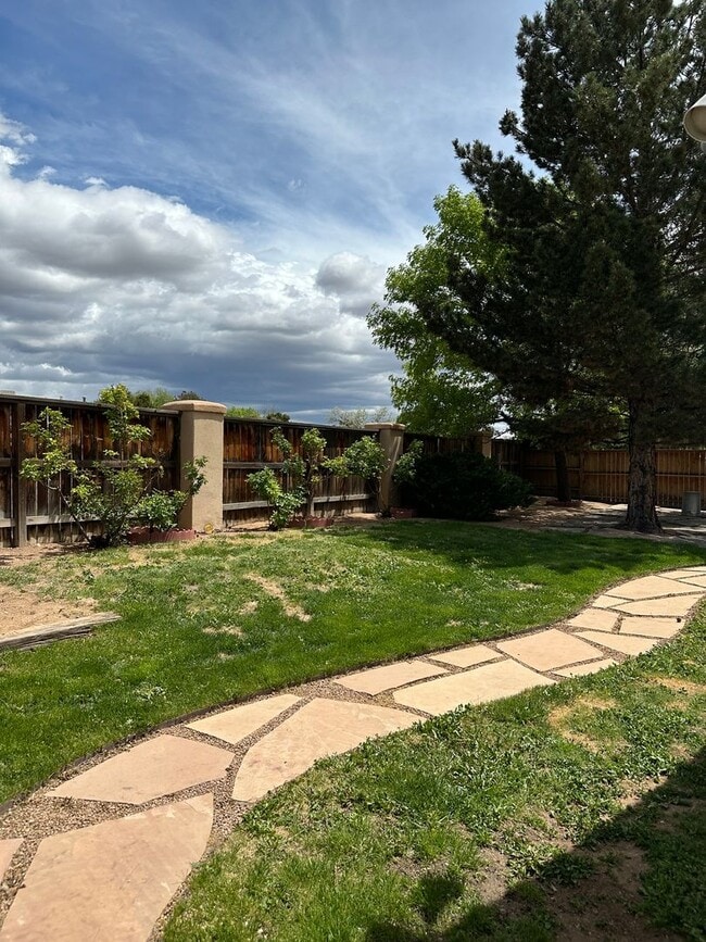 Building Photo - 2877 Plaza Blanca