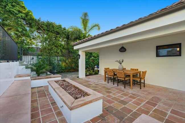 Building Photo - Completely Remodeled, Custom 4BR3.5BA Hilltop Home w/ Incredible Panoramic Ocean/Whitewater/Coast...