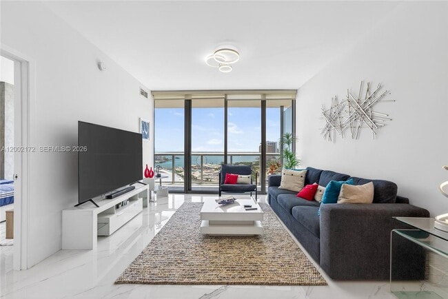 Building Photo - 888 Biscayne Blvd