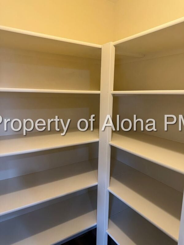 Building Photo - 1248 N Black Wolf Ave