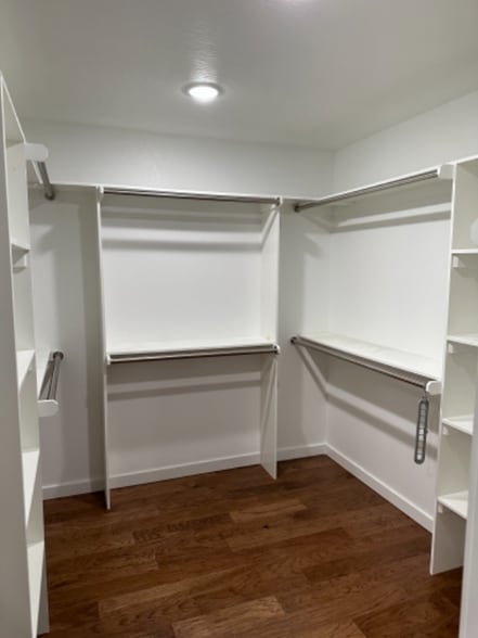 Building Photo - 524 Chipmunk Ave