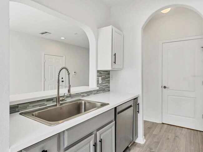 Building Photo - 262 Cape Harbour Loop