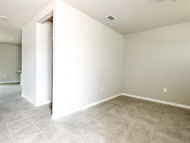 Building Photo - 484 Sun Warbler Wy