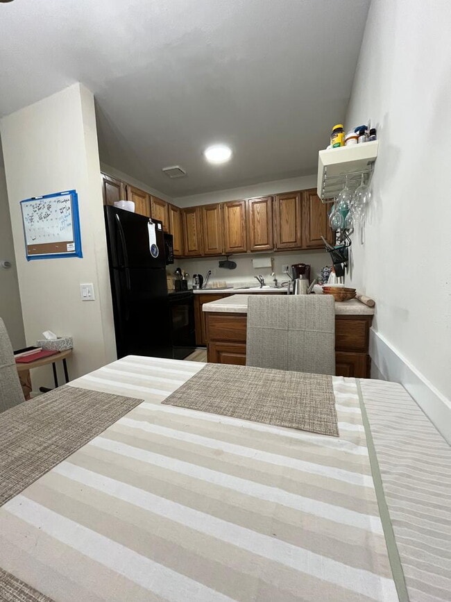 Building Photo - Fully furnished and ready to move in - Heat, Water and Internet are included - Newly renovated in...