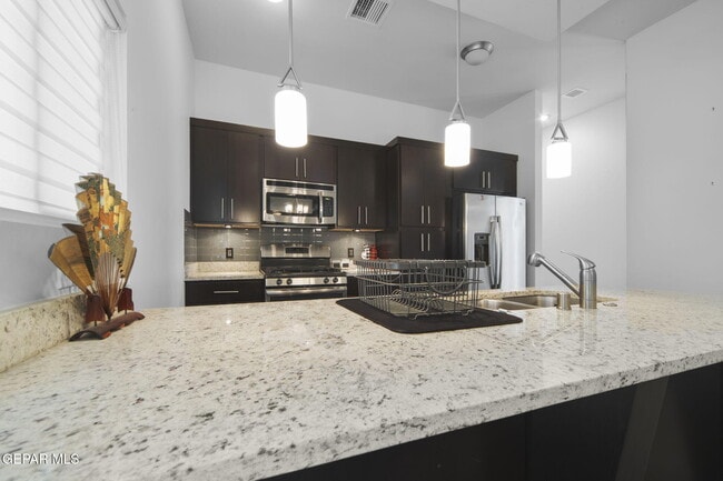 Building Photo - 5973 Cartagena Cir