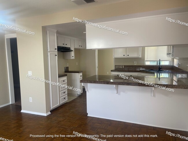 Building Photo - Nice House For Rent