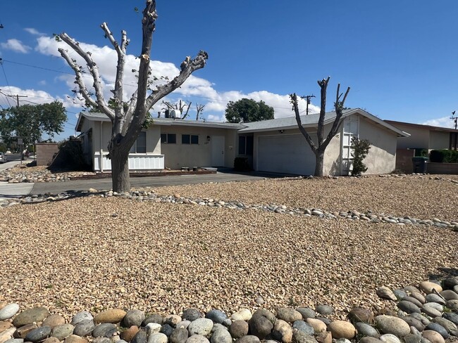 Primary Photo - (APPLICATION PENDING) West Lancaster Home