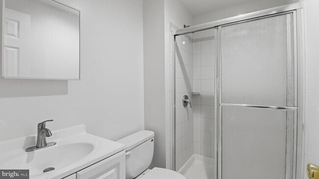 Building Photo - 2628 Deer Ridge Dr