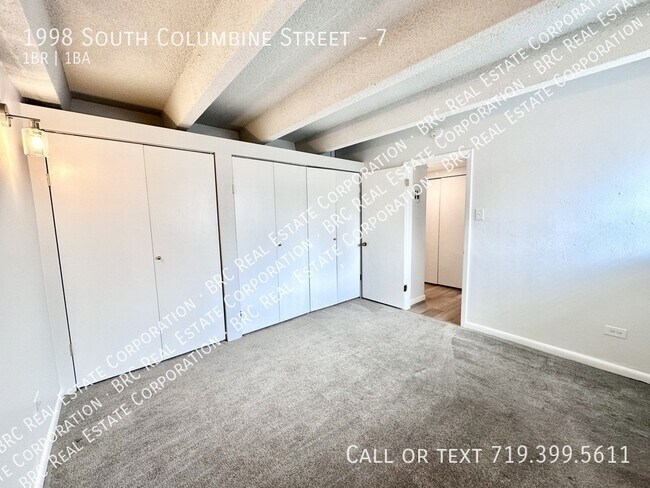 Building Photo - 1998 S Columbine St