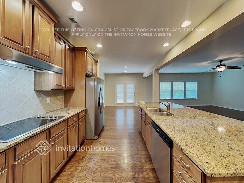 Building Photo - 16858 Rudence Ct