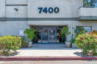 Building Photo - Regency Apartments
