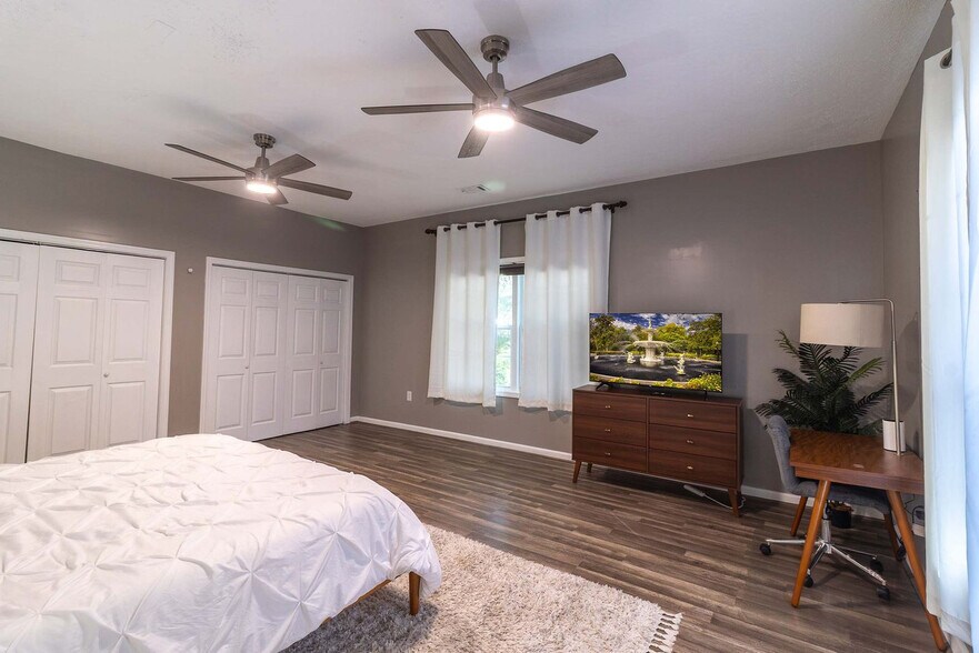 Building Photo - 9 Walthour Cove