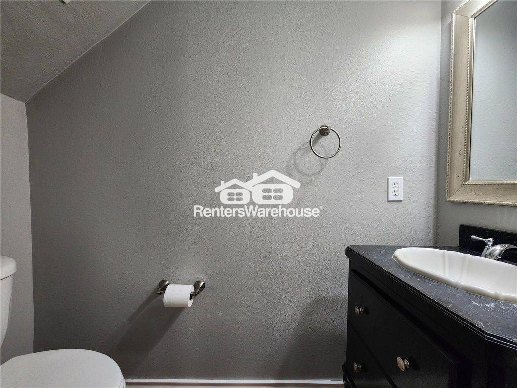 Building Photo - 119 Anise Tree Pl