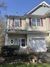 Building Photo - 74 Oxford Ct