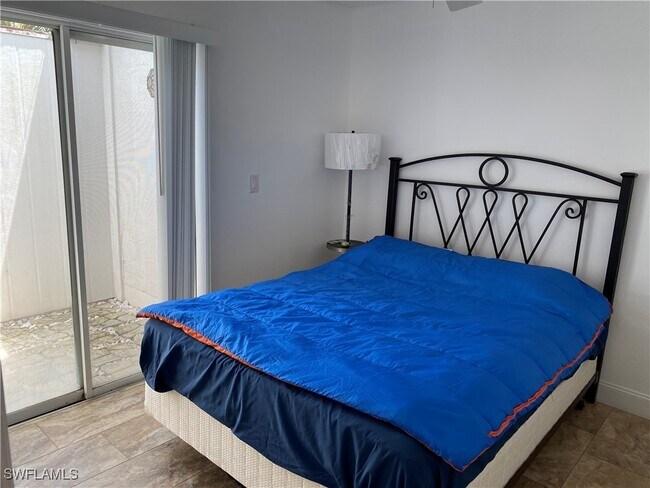 Building Photo - 14805 Crooked Pond Ct
