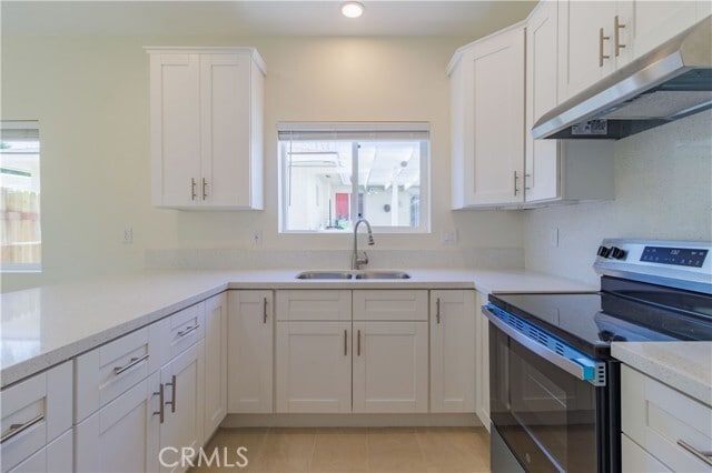 Building Photo - 750 N Bonita Ct