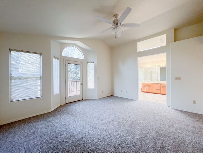 Building Photo - 8330 Sea Island Ct