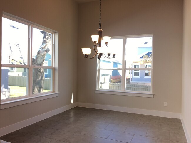 Building Photo - 13701 Ronald Reagan Blvd