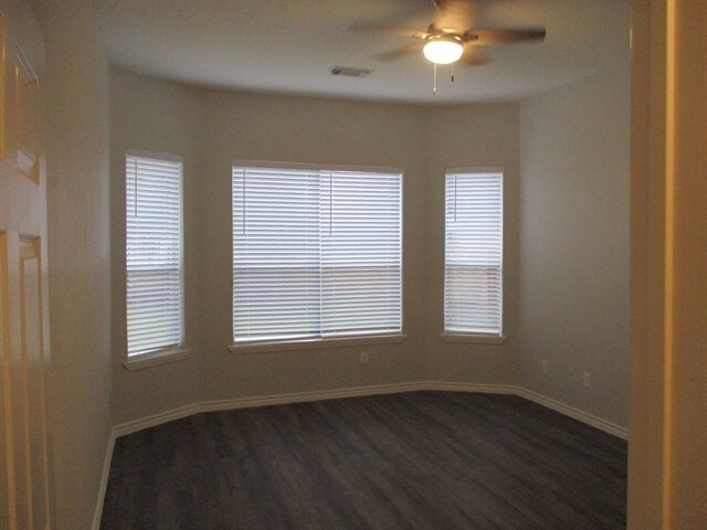 Building Photo - 6303 Tall Canyon Ct