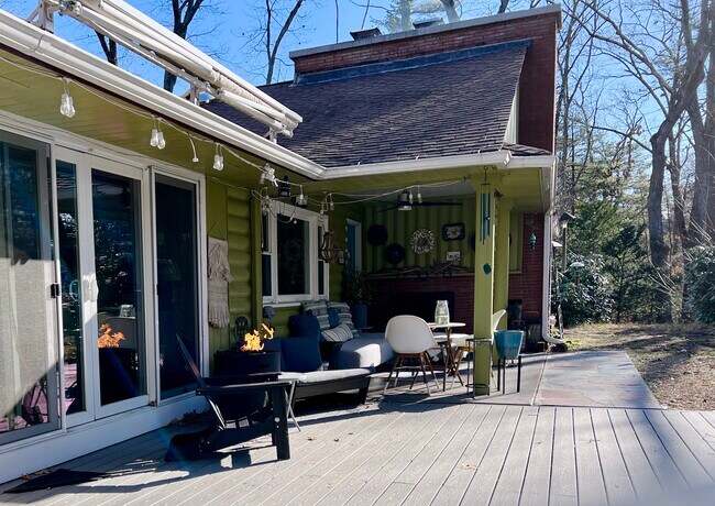 Front deck - 7 Gleason St