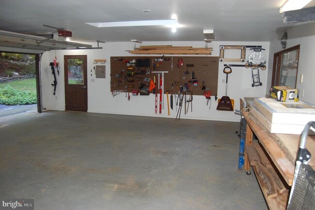 Building Photo - 9728 Swift Creek Ct
