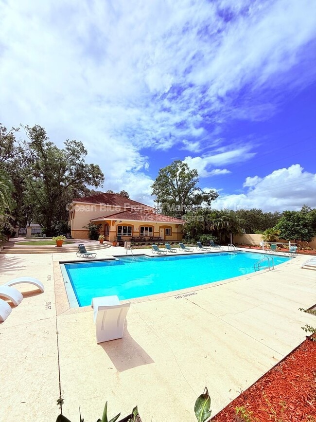 Building Photo - 5606 Pinnacle Heights Cir