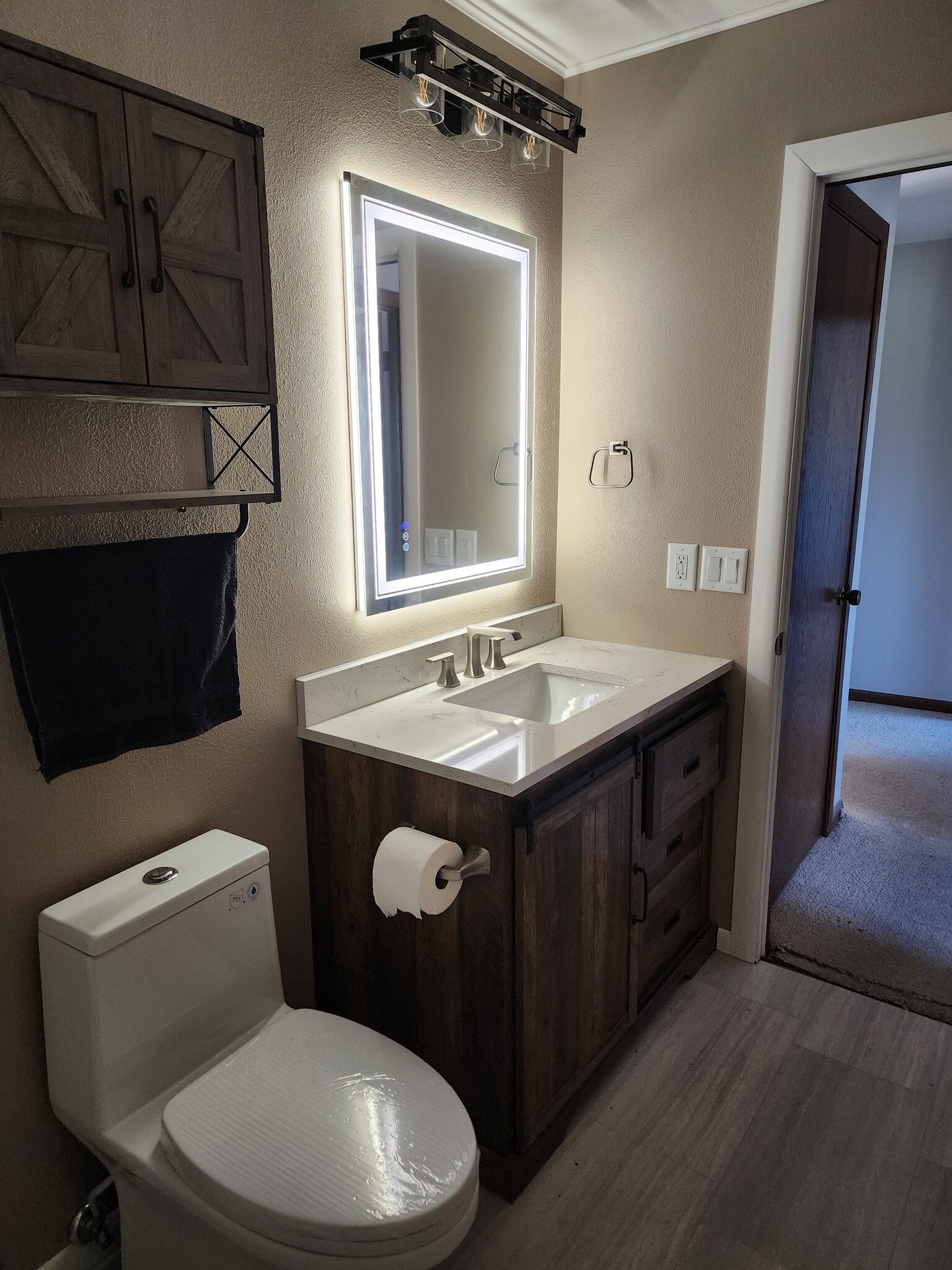 Full remodeled bathroom upstairs - 135 Ridge Ct