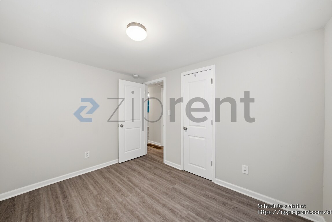 Building Photo - 2283 Noahs Ark Rd