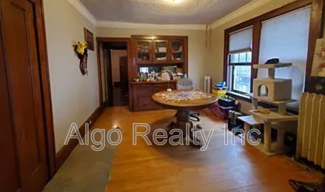 Building Photo - 3340 Stevens Ave