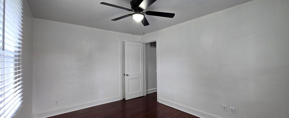 Bedroom 2 - 818 Coolidge St