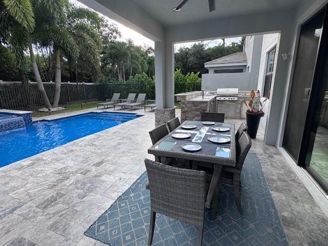 Building Photo - 7289 Stella Ln