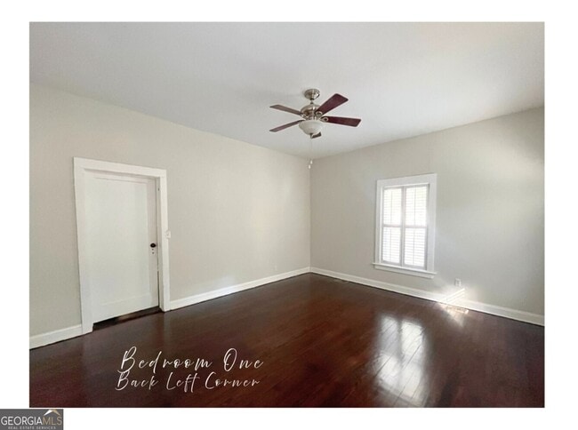 Building Photo - 208 Bartlett St