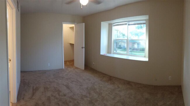 Building Photo - 11002 Hammerly Blvd